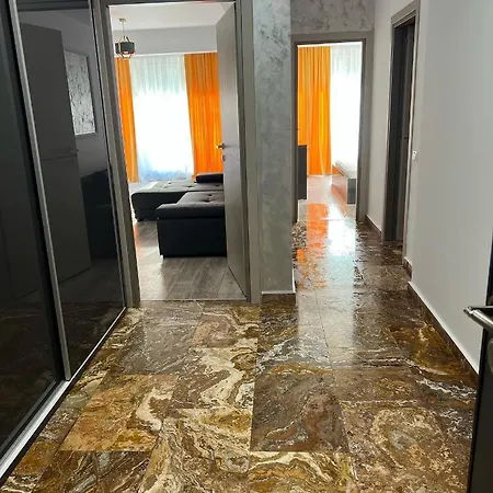 Mav Mamaia Nord 아파트